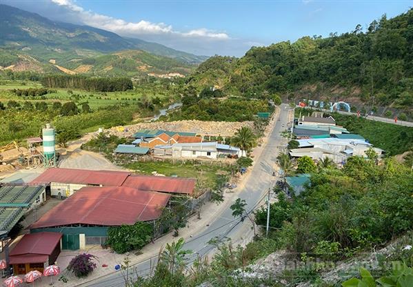 Phân bổ vốn thực hiện chương trình phát triển kinh tế - xã hội vùng đồng bào dân tộc thiểu số, miền núi.  Phân bổ vốn thực hiện chương trình phát triển kinh tế - xã hội vùng đồng bào dân tộc thiểu số, miền núi.